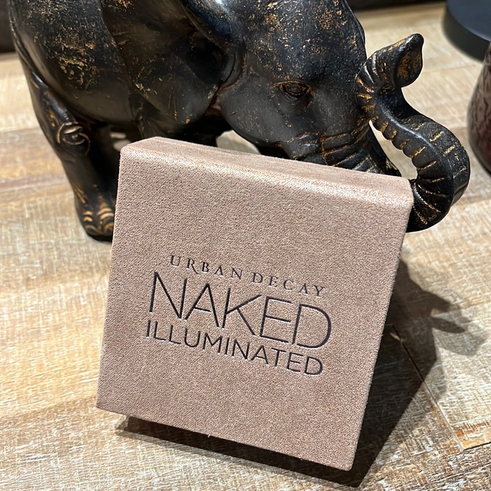 Urban Decay Naked Illuminated